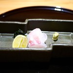 豪龍久保 - 鯛の造里（淡路）