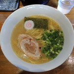 二代目 つけ蔵 - 2016年11月13日(日)　期間限定？魚介豚骨塩ラーメン(700円)