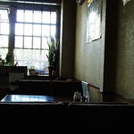 カワハラ - 店内