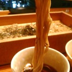 地酒とそば・京風おでん 三間堂 - [料理] 韃靼(だったん)蕎麦 麺のアップ♪ｗ