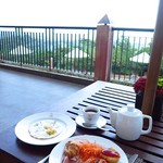 Amaya Hills - 朝食はテラスで