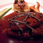 シェ・イノ - 牛フィレとフォワグラのロッシーニ好み