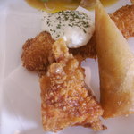 ラフタフ - 揚げ物（から揚げ、エビフライ、春巻き）