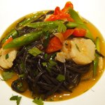 アランチャ・デル・ソーレ - （08/7夜）イカスミのタリオリーニ