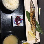居酒屋いろり - 焼き魚定食 秋刀魚
            