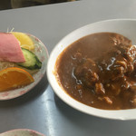 カレー幸 - 母親のカツカレー450円、ライス少な目