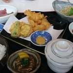 板前食堂 かつおとこんぶとおろし大根 - 鳥天御膳