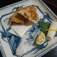 可ん寅 - 2016年11月 小ぶりの河豚唐2切れ(T_T)