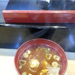 Ueno Zushi - 並寿司に味噌汁付きます
