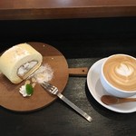 マーノプラス - カフェラテ＆栗のロールケーキ