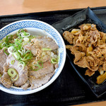 吉野家 - ねぎ塩ロース豚丼の並盛と牛皿並盛
