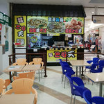 JR別府駅構内のフードコート内に店舗はあります。