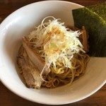 東京とんこつラーメン龍 - 「油そば」800円