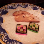 アンティカ オステリア バーチョ - ビスコッティとチョコ