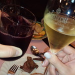 アンティカ オステリア バーチョ - ジュースとワインで乾杯