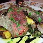 アンティカ オステリア バーチョ - 蝦夷鹿もも肉　炭火焼き　白トリュフかけ