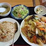 中国料理 絹路 - 