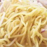 味噌ぶりNoodle みやみや - 味噌ヌードルの麺