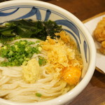 こくわがた - ⑬かけひやひやHG2鶏天（大・550円）、わかめ（60円）、生卵（60円）
（2014/7）