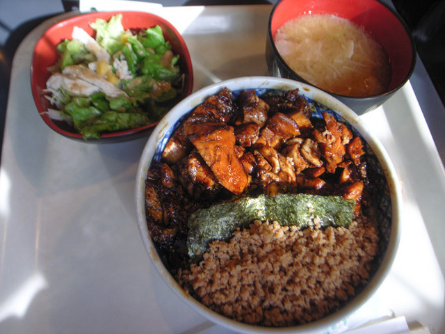 鳥一代 本店 田町 居酒屋 食べログ 鳥一代 本店 田町 居酒屋 食べログ