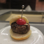 あもん ヨコ - ミニハンバーガー　ズームアップ