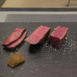 あもん ヨコ - ランプのステーキ　ズームアップ