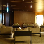 LOBBY LOUNGE - 