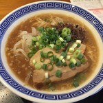 清麺屋 - 鶏のまばたきとこ豚らーめん(790円)