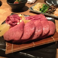 炭火焼肉 なかはら - コース：幻のタンとタン先