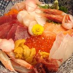 Hamabe - 一番人気の特大海鮮丼　2530円