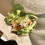 MOS BURGER - チキン菜摘