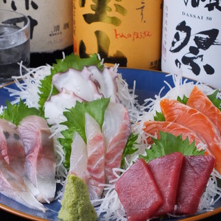 Directly delivered from Karato Market in Yamaguchi Prefecture! "Today's 5-piece assortment of fresh fish sashimi"