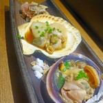 牡蠣・貝料理居酒屋 貝しぐれ - 本日のおまかせ焼き 1380円