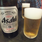 赤門 - 瓶ビール中550円(2016.10.22)