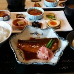 産直鮮魚と炊きたて土鍋ご飯の居酒屋 市場小路 - 