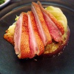 合鴨胸肉のポワレ