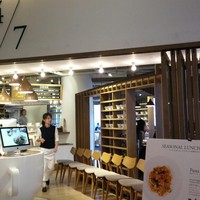 24/7 restaurant - 