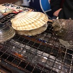 磯丸水産 - 貝焼き