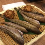 磯丸水産 - お通し、自分で焼きます