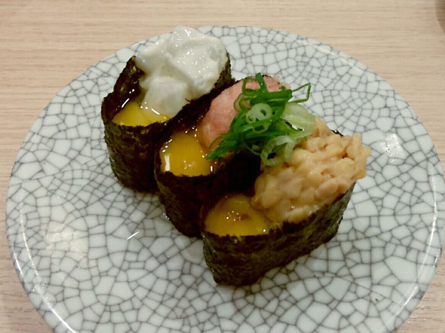 sushimeijin - beppu/kaitenzushi (sushi train)