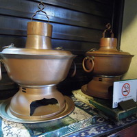 十二段家 本店 - 吉田が使い方を伝授した鍋
