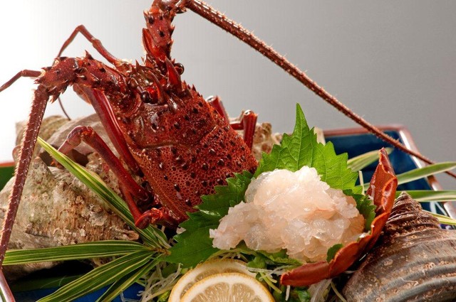 伊勢海老 海鮮蒸し料理 華月 カゲツ 志摩赤崎 魚介料理 海鮮料理 食べログ