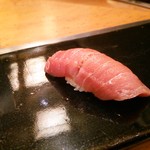 蛇の市 - にぎり（中トロ）