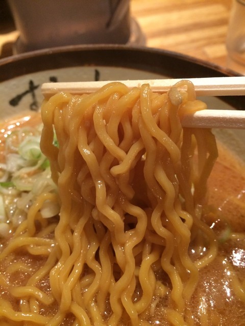 深夜でも食べられる 札幌で人気のラーメン8選 食べログまとめ
