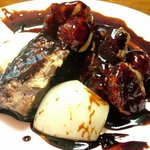 万豚記 - 料理写真:まっ黒すぶた