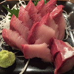 みくに丸 - 天然ぶり刺 ¥550