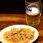 立飲み たきおか - 絶品のスタミナホルモン炒め。