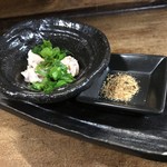 宮崎の地鶏 - 突出し＆オリジナルスパイス