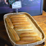 コグラ - 料理写真:練乳パン