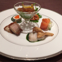 中国料理 桃李 - 旬の食材を採り入れた 彩り綺麗な冷菜